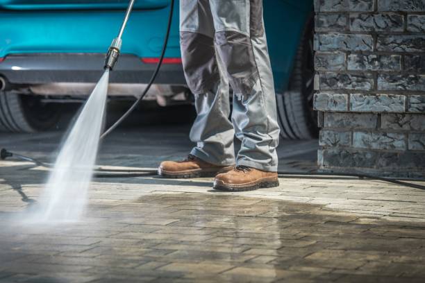 Best Pool Deck Cleaning  in Fairmount, NY